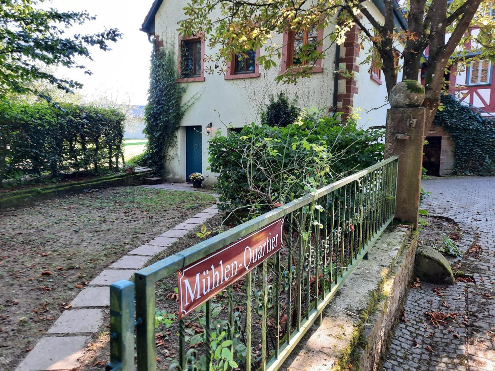 Ferienwohnung In Historischer Muehle Buchen  Esterno foto